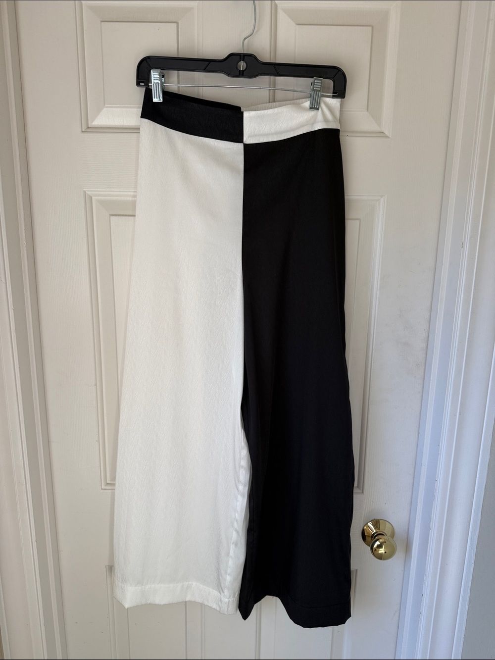 PORRIDGE BLACK AND WHITE COLOR BLOCK PALAZZO PANT/SMALL